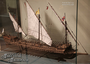 Галера Петра I. 1722 г. Макет изготовлен для музея в Адмиралтейской Слободе г.Казань. L-1000mm